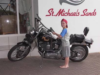 Click for original image 24k 410x307