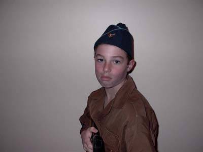 Click for original image 35k 400x300